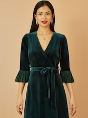 Yumi Velvet Wrap Midi Dress With Contrast Hemline - Imagem 3 de 5