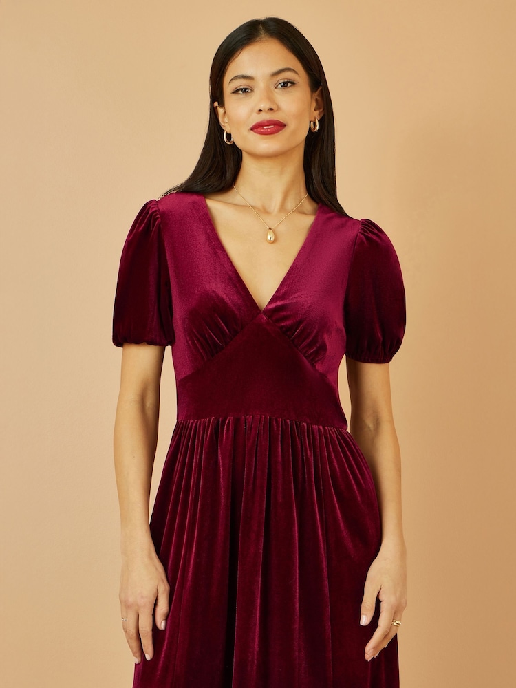 Yumi Red Velvet Midi Dress - Image 5 of 5