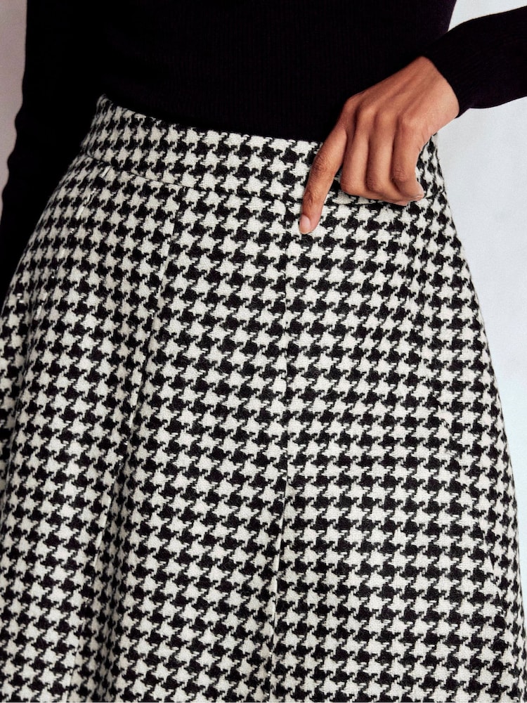 Boden Black Flippy Wool Skirt - Image 2 of 5