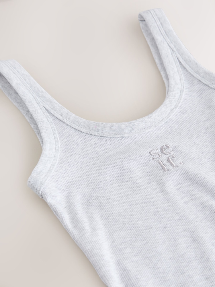 グレー - self.ノースリーブリブ編みスクープネックボディスーツ - 画像 8 / 8