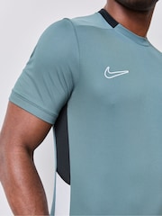 Nike Mineral Slate Academy Dri-FIT Training T-Shirt - Image 4 of 5