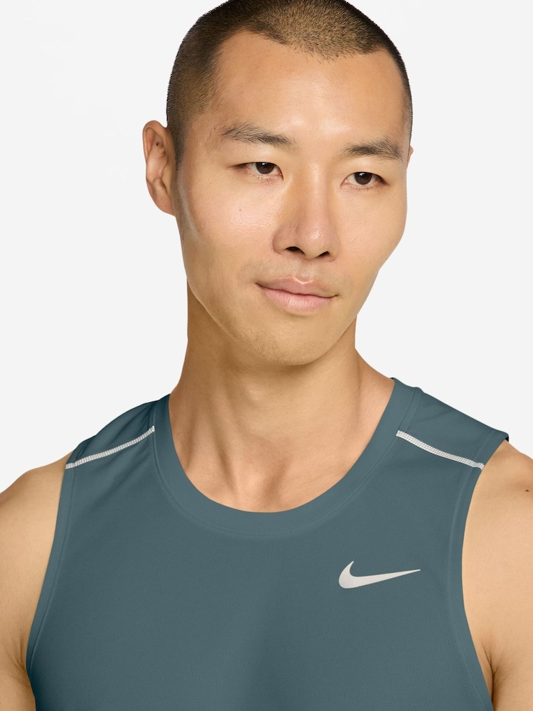 Nike Mineral Slate Miler Dri-FIT Running Vest - Image 3 of 3 Nike Mineral Slate Miler Dri-FIT Running Vest - Image 3 of 3