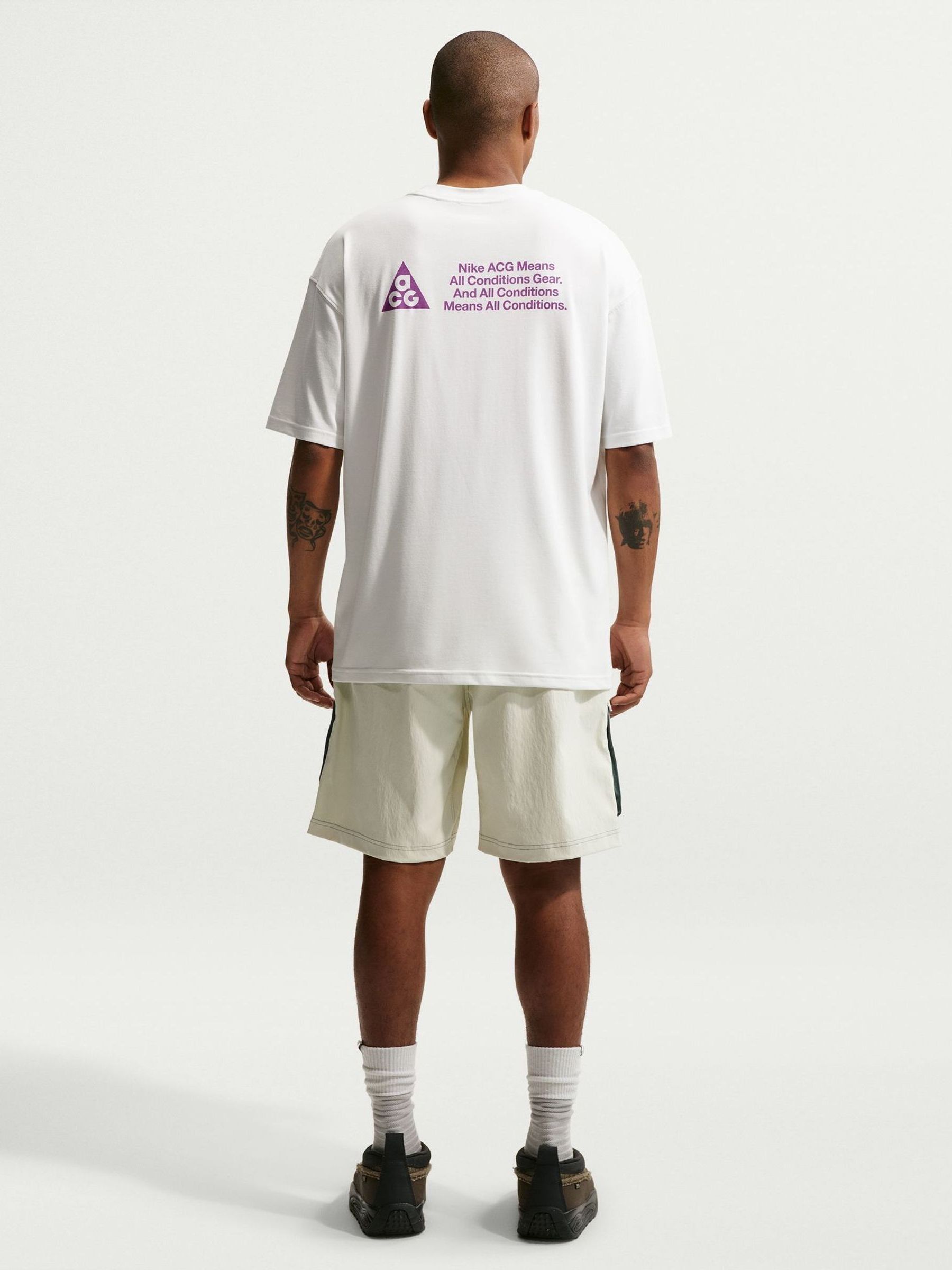Comprar Summit White - Camiseta Nike Dri-FIT ACG com estampa nas