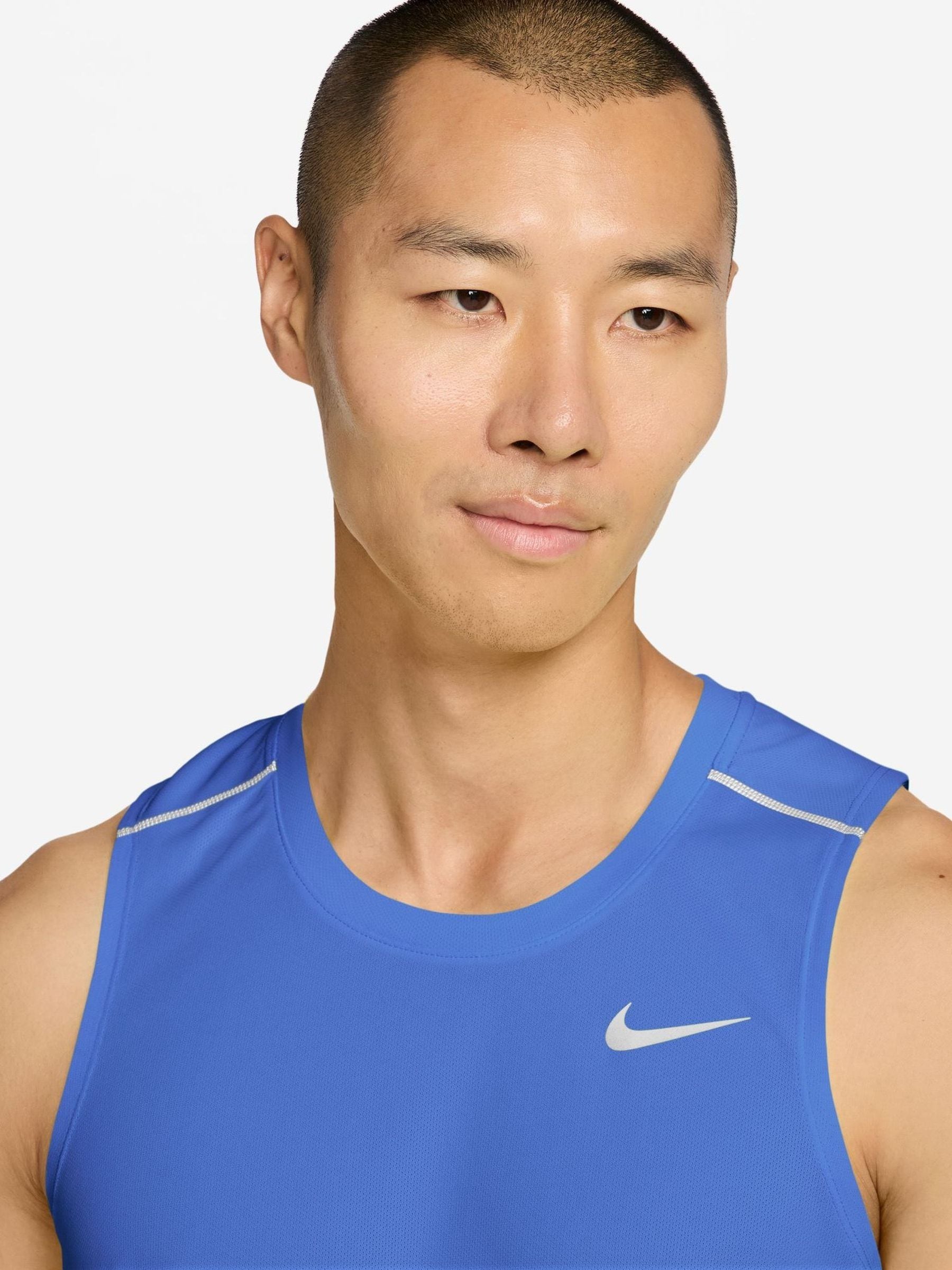 Next：日本 ロイヤル・パルス・ブルー - Nike Miler Dri-FIT