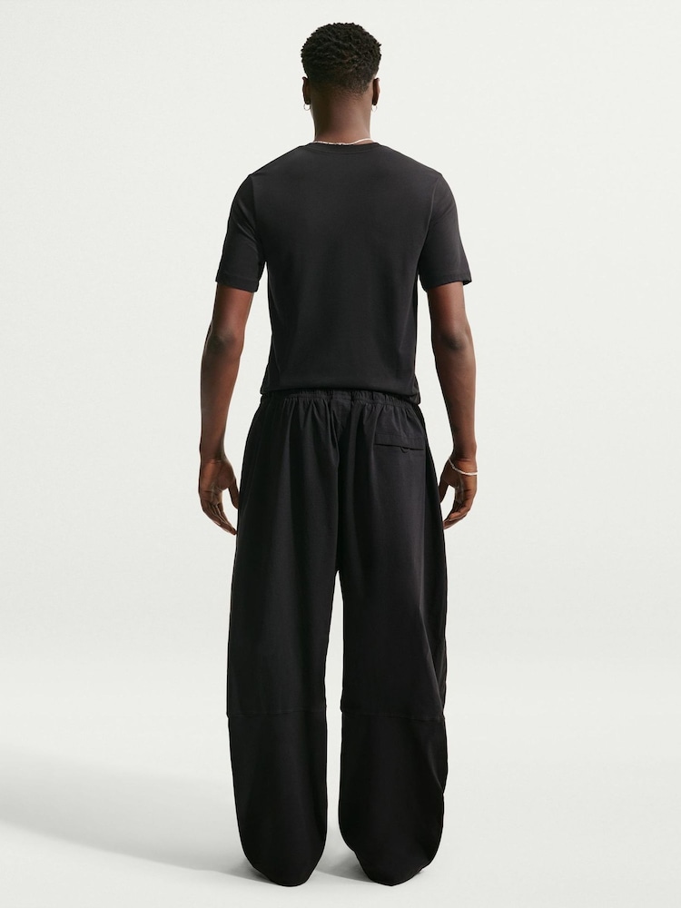 Nike Black Chelsea FC Wordmark Graphic T-Shirt - Image 2 of 5 Nike Black Chelsea FC Wordmark Graphic T-Shirt - Image 2 of 5