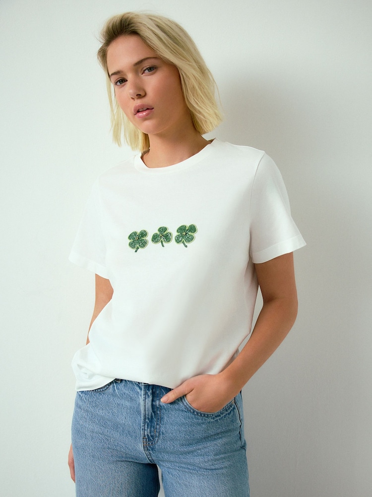 White Embellished Clover Short Sleeve T-Shirt - Image 4 of 4 White Embellished Clover Short Sleeve T-Shirt - Image 4 of 4