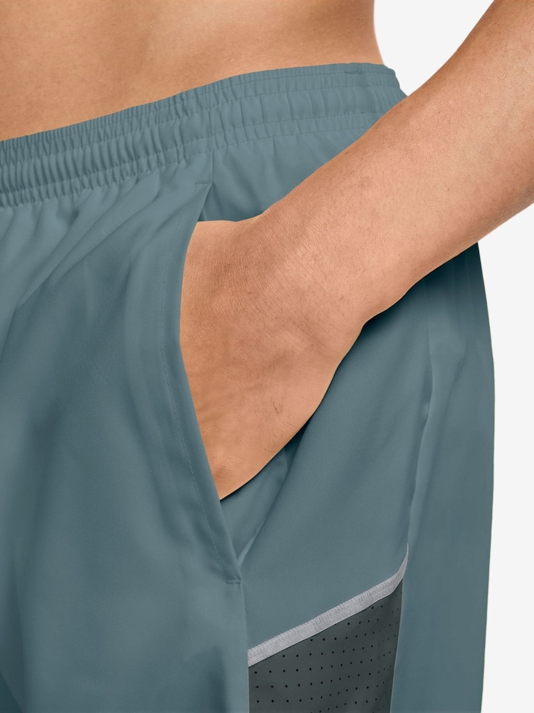 Nike Mineral Slate Miler Dri-FIT 5 inch Brief-Lined Running Shorts - Image 4 of 4