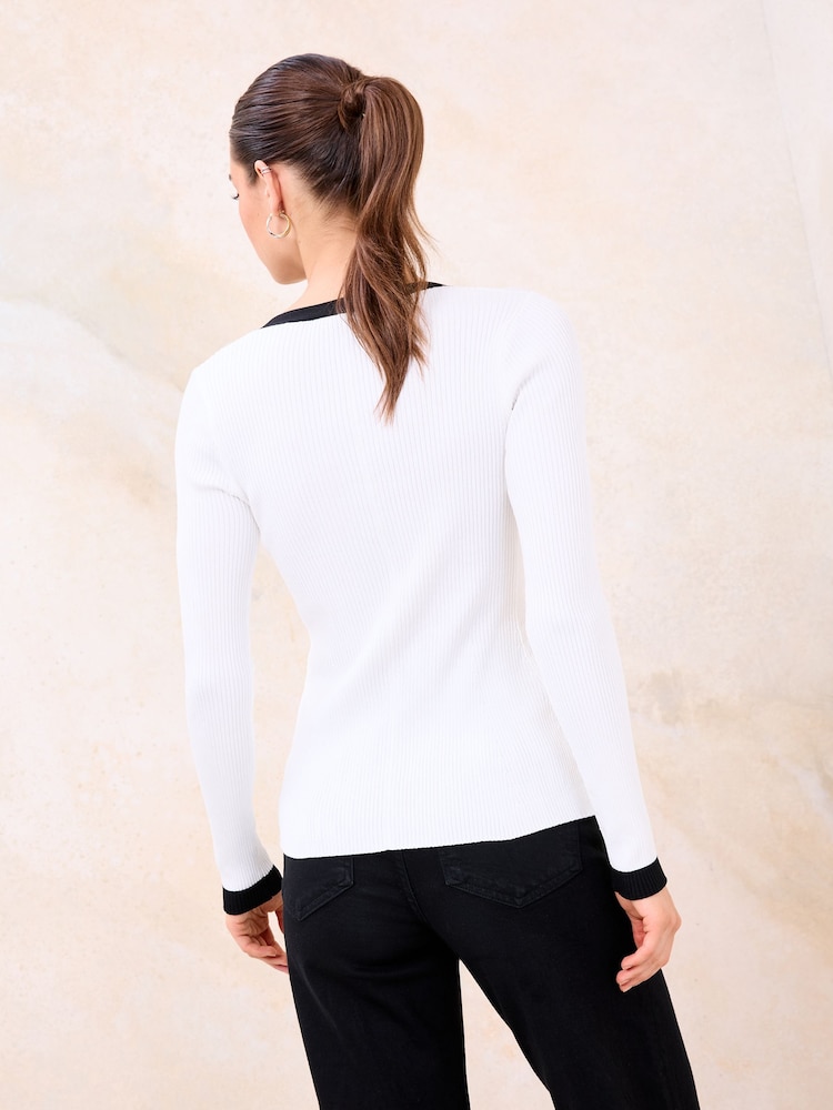 Lipsy Tipped V-Neck Buttoned Knit Cardigan - Imagen 4 de 4 Lipsy Tipped V-Neck Buttoned Knit Cardigan - Imagen 4 de 4