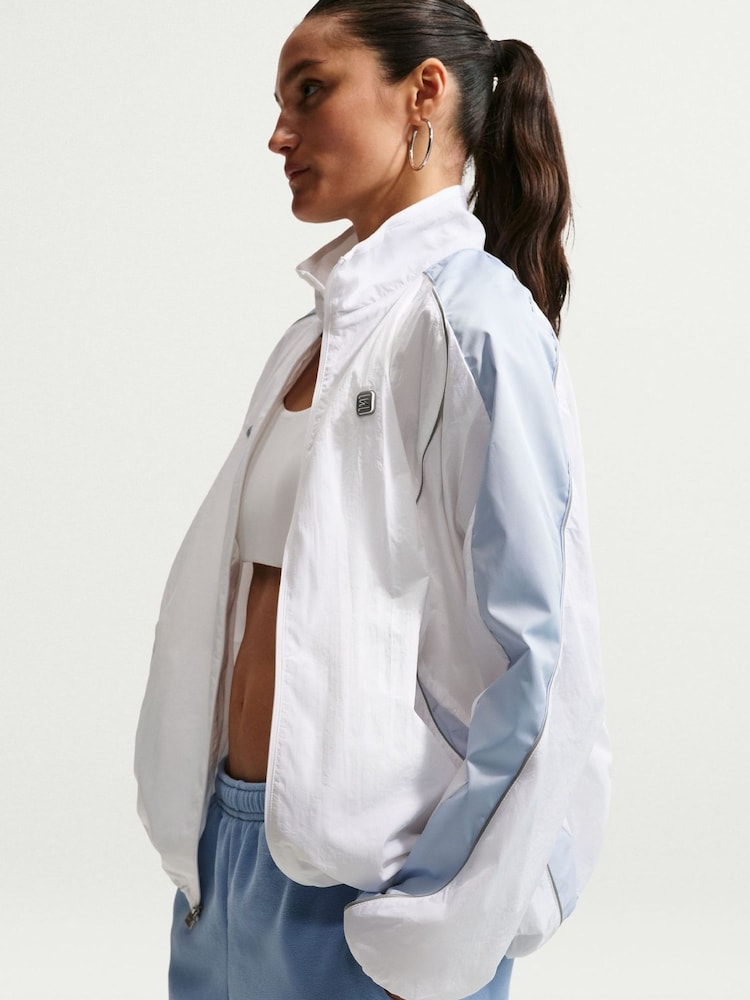 Trabajo azul - Nike Studio Fleece Mid Rise Shorts - Imagen 5 de 5