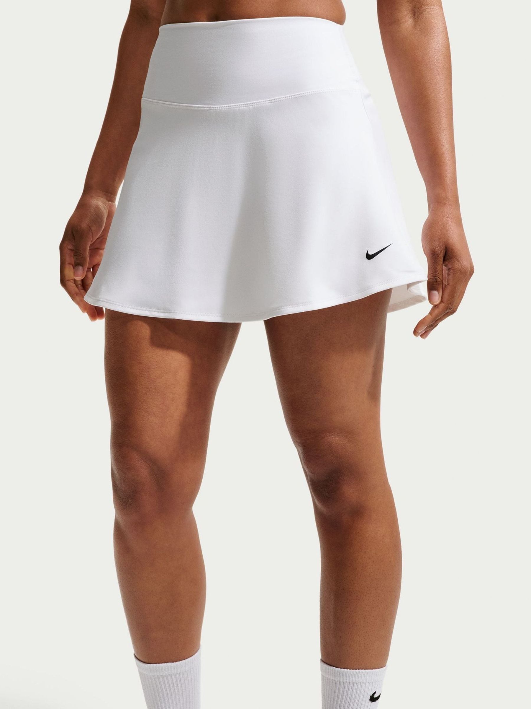 Next：日本 ホワイト - Nike One Dri-FIT テニス/パデルスタイル
