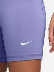 Nike Purple Pro Dri-FIT 5" Shorts - Image 3 of 4