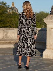 Sosandar Black Geometric Spot Shirred Waist Shirt Dress - Image 3 of 4