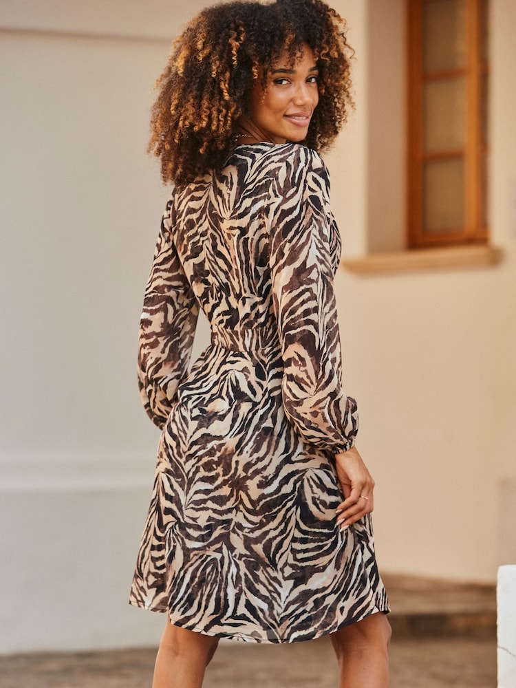 Sosandar Brown Animal Print Fit & Flare Dress - Image 2 of 5 Sosandar Brown Animal Print Fit & Flare Dress - Image 2 of 5