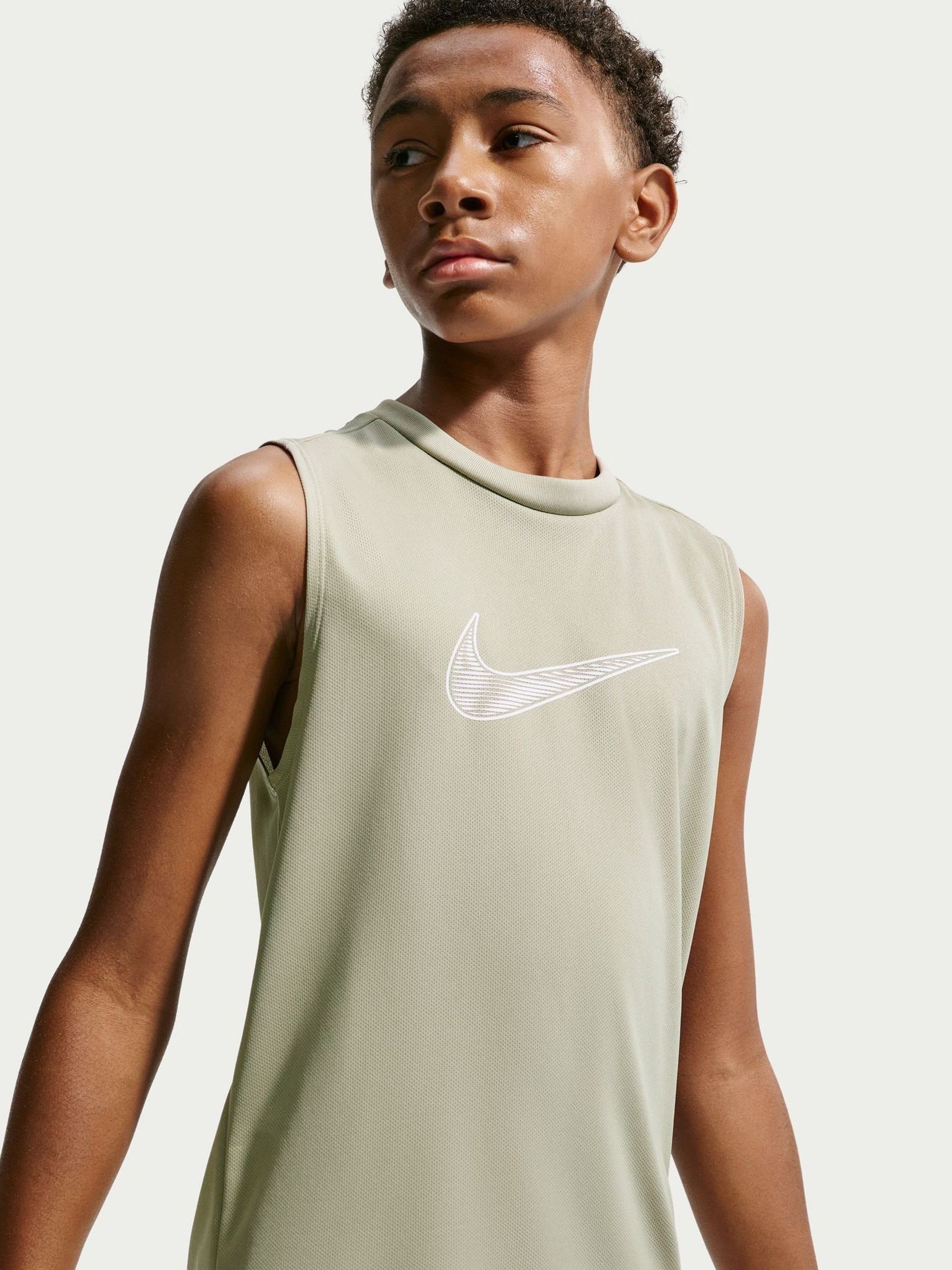Next：日本 スプルース フォググレー - Nike マルチ Dri-FIT タンク