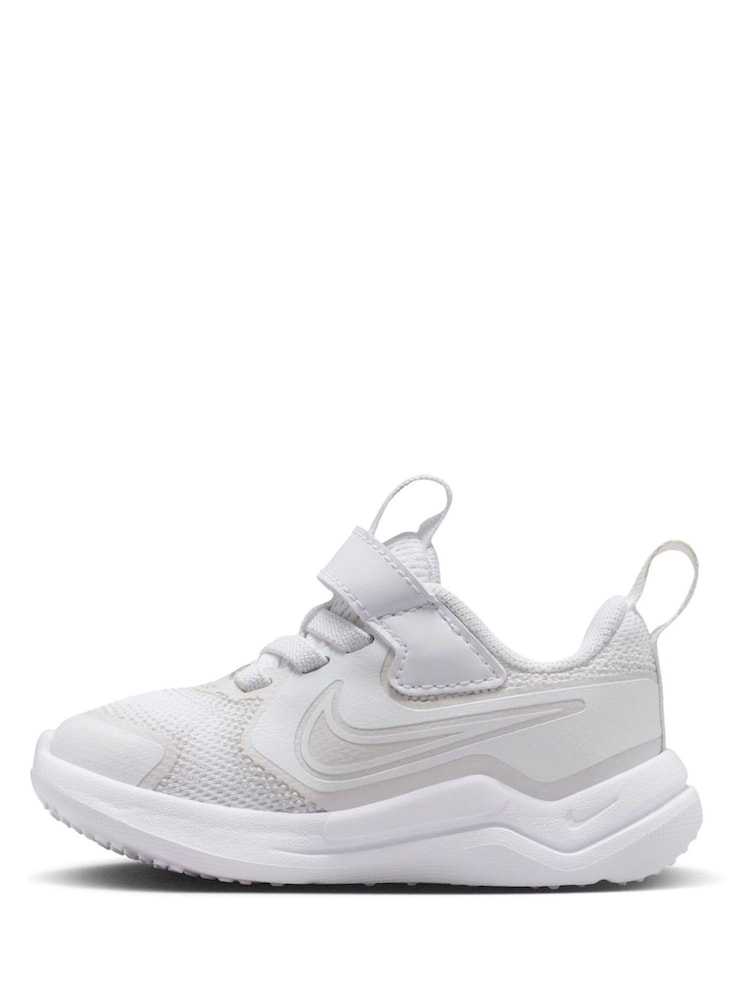 Blanco - Zapatillas de running para bebé Cosmic de Nike - Imagen 2 de 10