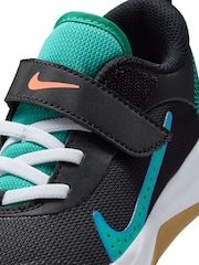 Nike Black/Green Junior Omni Court Trainers - Image 6 of 8