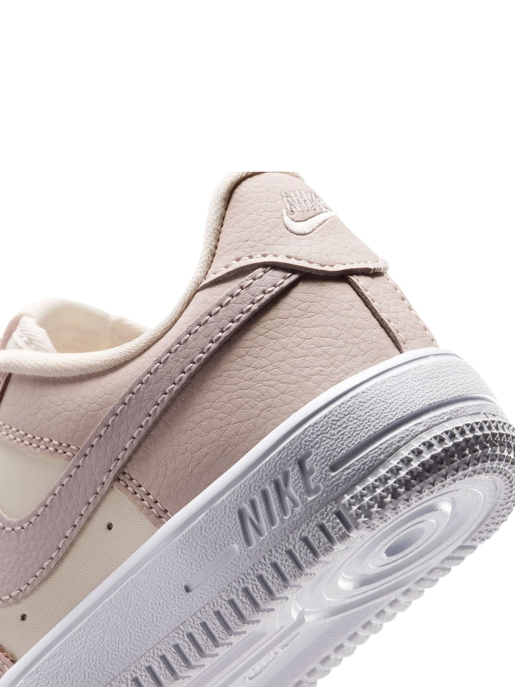 ורוד - Nike נעלי ספורט נמוכות לילדים, דגם 1 Air Force - תמונה 10 מתוך 10