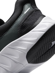 Nike Dark Grey Junior Free Ride Trainers - Image 8 of 8