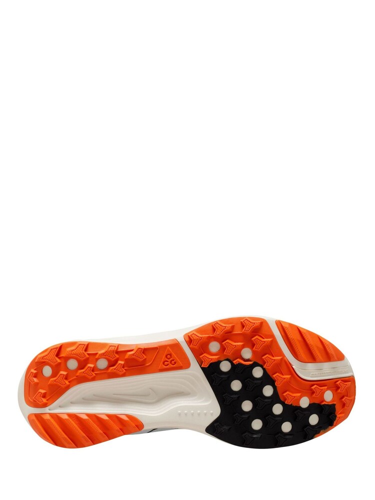 Nike White/Black Pegasus Road Running Trainers - Image 4 of 4