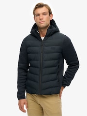 Jaqueta híbrida de malha com capuz Superdry Storm - Imagem 1 de 4
