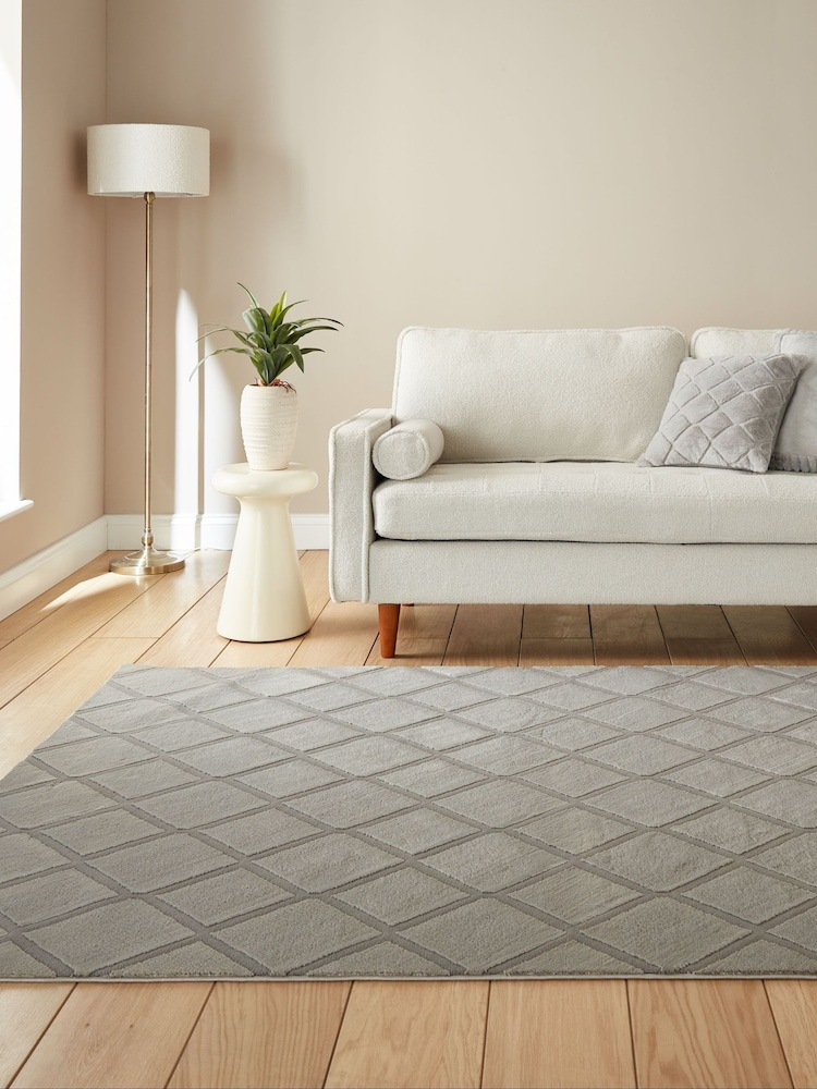 Catherine Lansfield Silver Cosy Diamond Washable Rug - Image 1 of 6 Catherine Lansfield Silver Cosy Diamond Washable Rug - Image 1 of 6