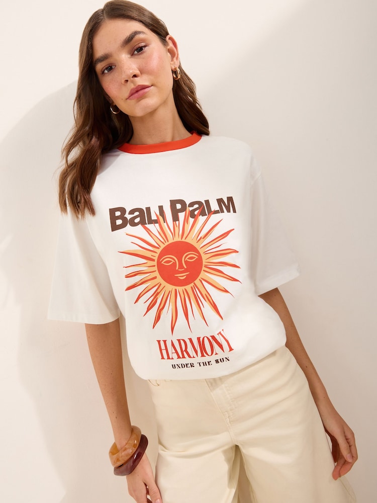 White Bali - تيشرت رسم من Friends Like These - Image 1 of 4