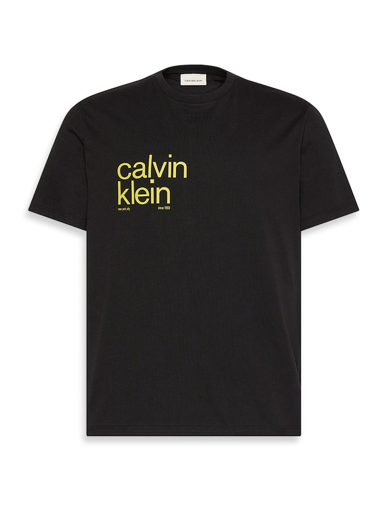 Calvin Klein Black Circle Graphic Relaxed T-Shirt - Image 6 of 6 Calvin Klein Black Circle Graphic Relaxed T-Shirt - Image 6 of 6