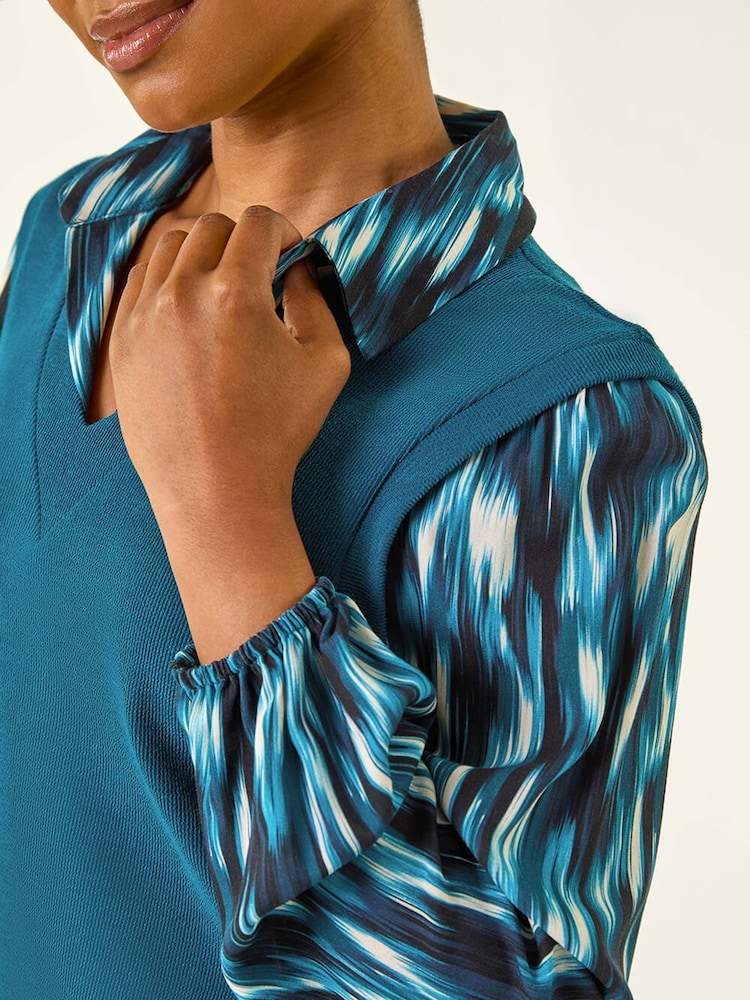 Roman Blue Petite Constrast V-Neck Shirt - Image 5 of 5 Roman Blue Petite Constrast V-Neck Shirt - Image 5 of 5