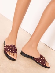 Burgunderrot - Lipsy Faux Suede Woven Studded Slip On Summer Sandals - Bild 1 von 5