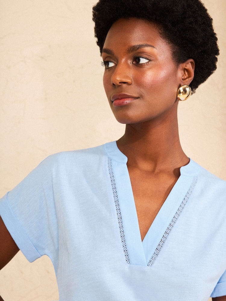 Love & Roses Light Blue Lace Trim Petite Notch Neck Jersey T-Shirt - Image 2 of 4