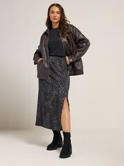 Yours Curve Grey Textured Tube Skirt - Image 2 of 5