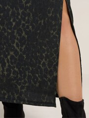 Yours Curve Green Textured Tube Skirt - Image 4 of 5