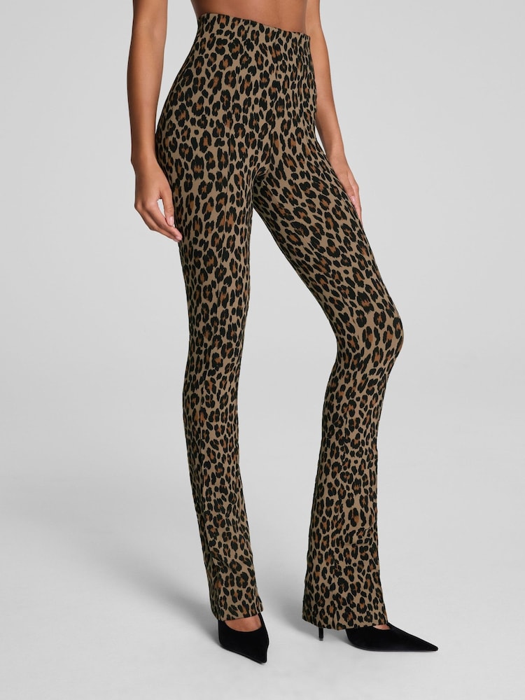 SPANX Supersmooth™ Perfectfit Ponte Zero Waistband Micro Flare Pant - صورة 2 من 6 SPANX Supersmooth™ Perfectfit Ponte Zero Waistband Micro Flare Pant - صورة 2 من 6