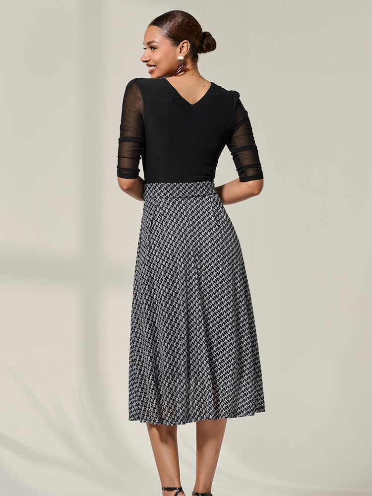 Jolie Moi Black Mesh Two Tone Half Sleeve Midi Dress - Image 2 of 6 Jolie Moi Black Mesh Two Tone Half Sleeve Midi Dress - Image 2 of 6