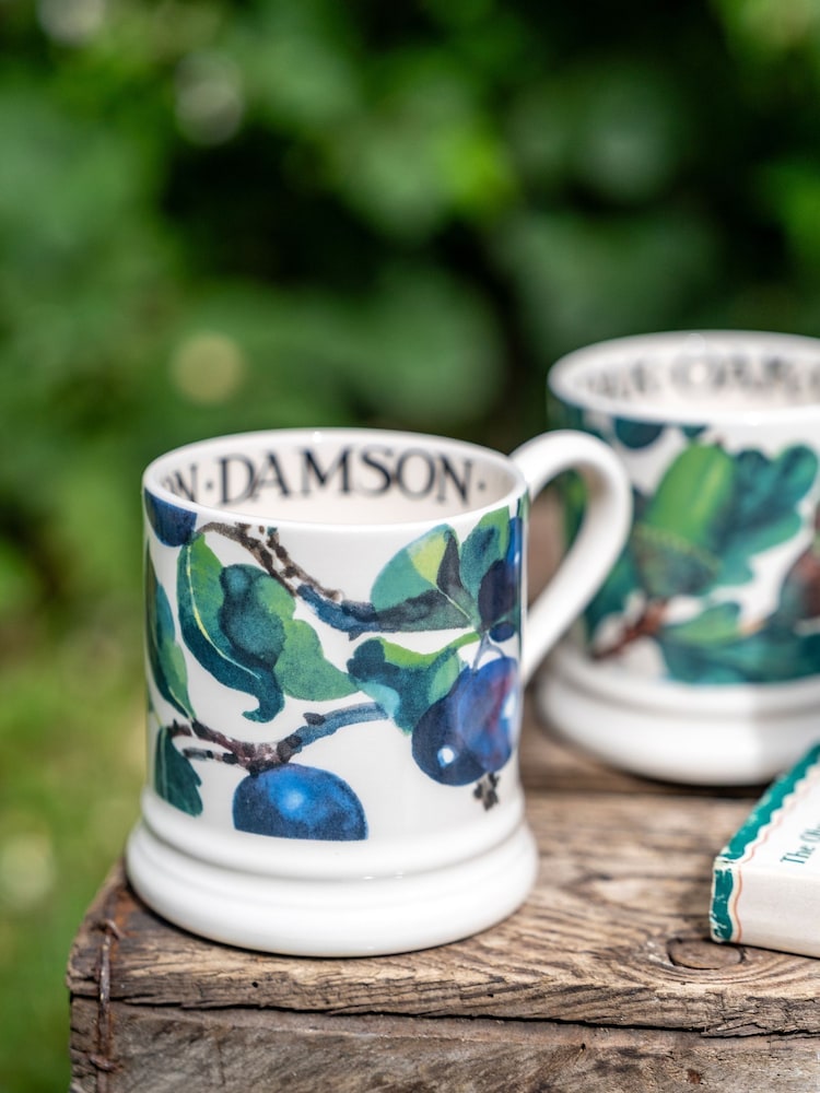 Emma Bridgewater Cream Damson 1/2 Pint Mug - Image 1 of 5