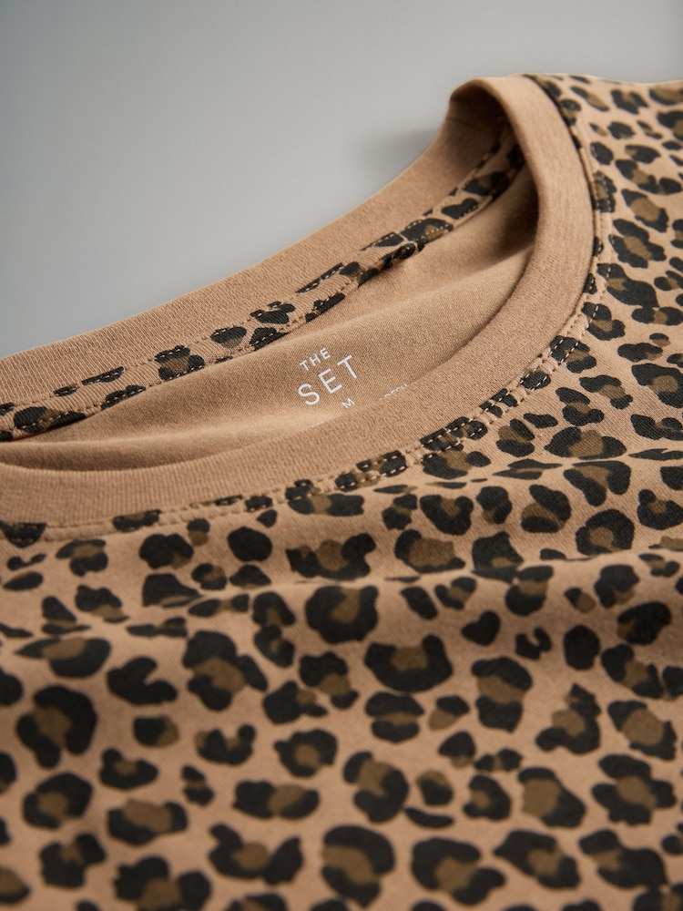 The Set Black/White/Animal/Pink 4 Pack Quarter Sleeve Everyday T-Shirt - Image 6 of 6 The Set Black/White/Animal/Pink 4 Pack Quarter Sleeve Everyday T-Shirt - Image 6 of 6