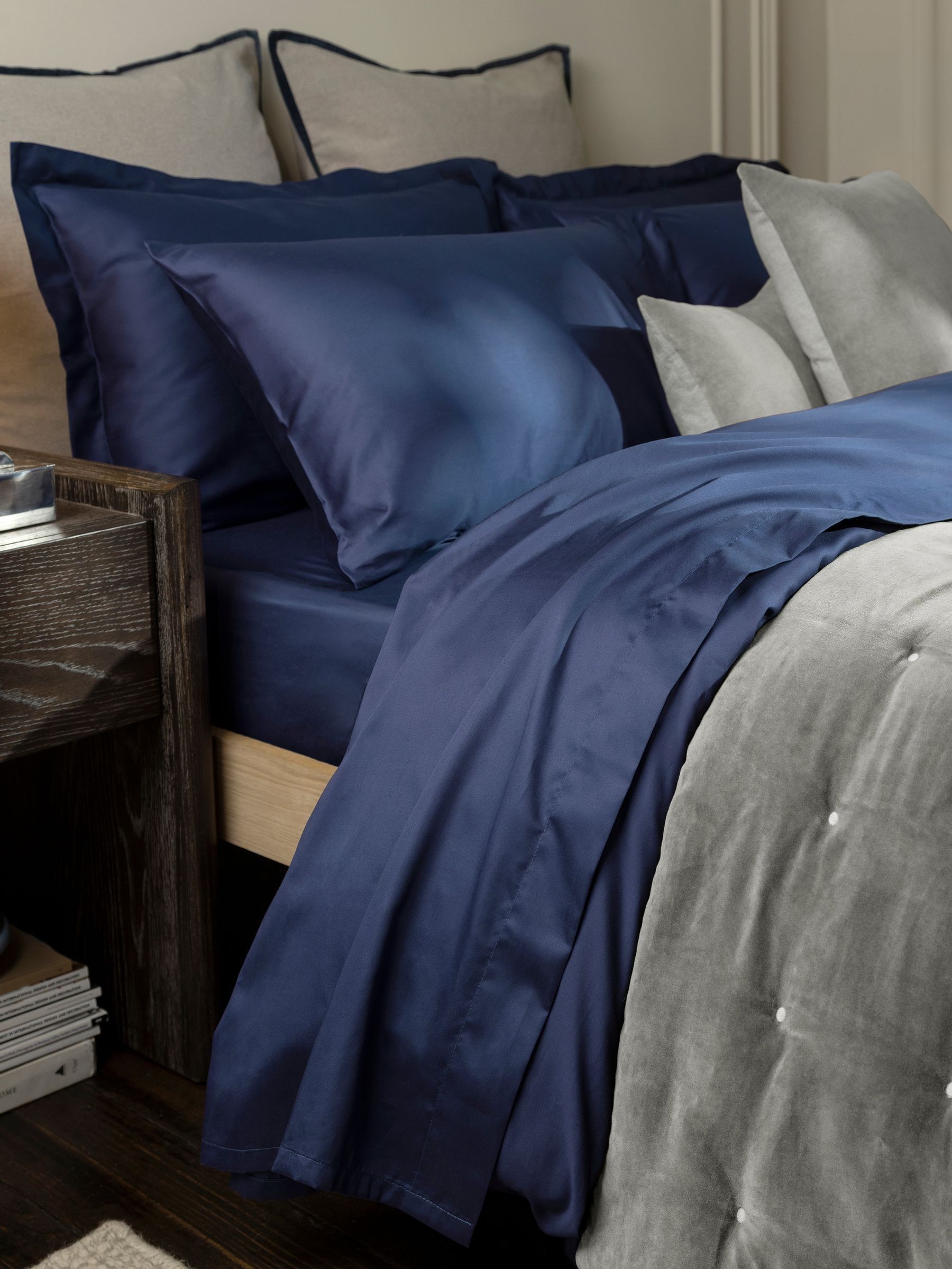 Christy Navy Smooth Pillowcase Oxford Pair - Thumbnail 2