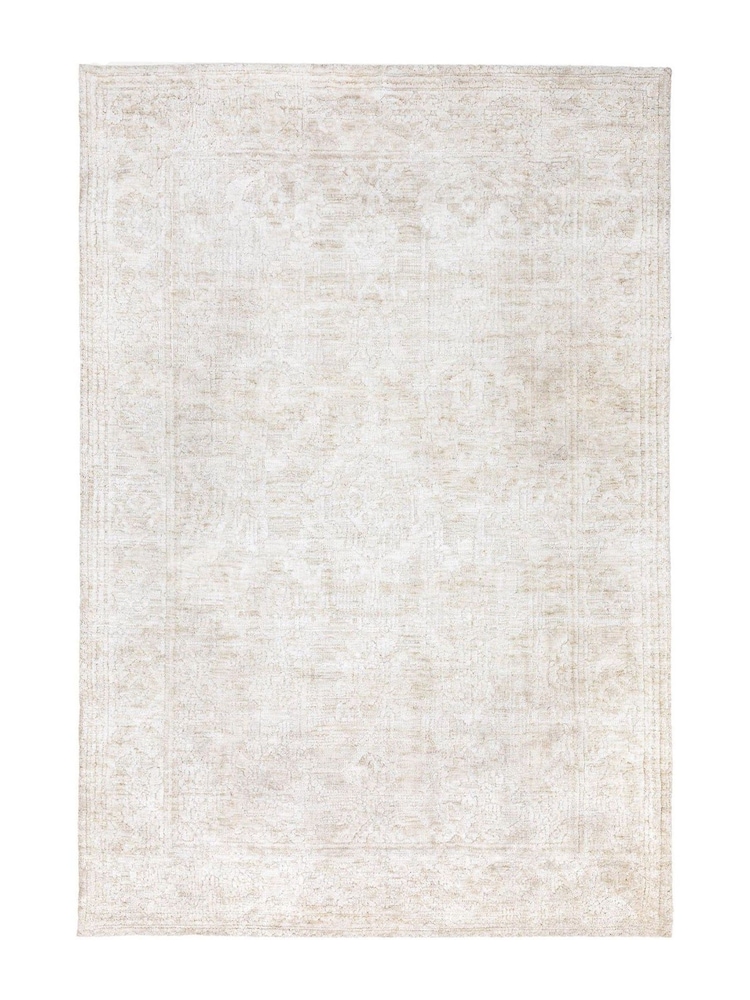 Gallery Home Natural Everest Rug - Image 1 of 3