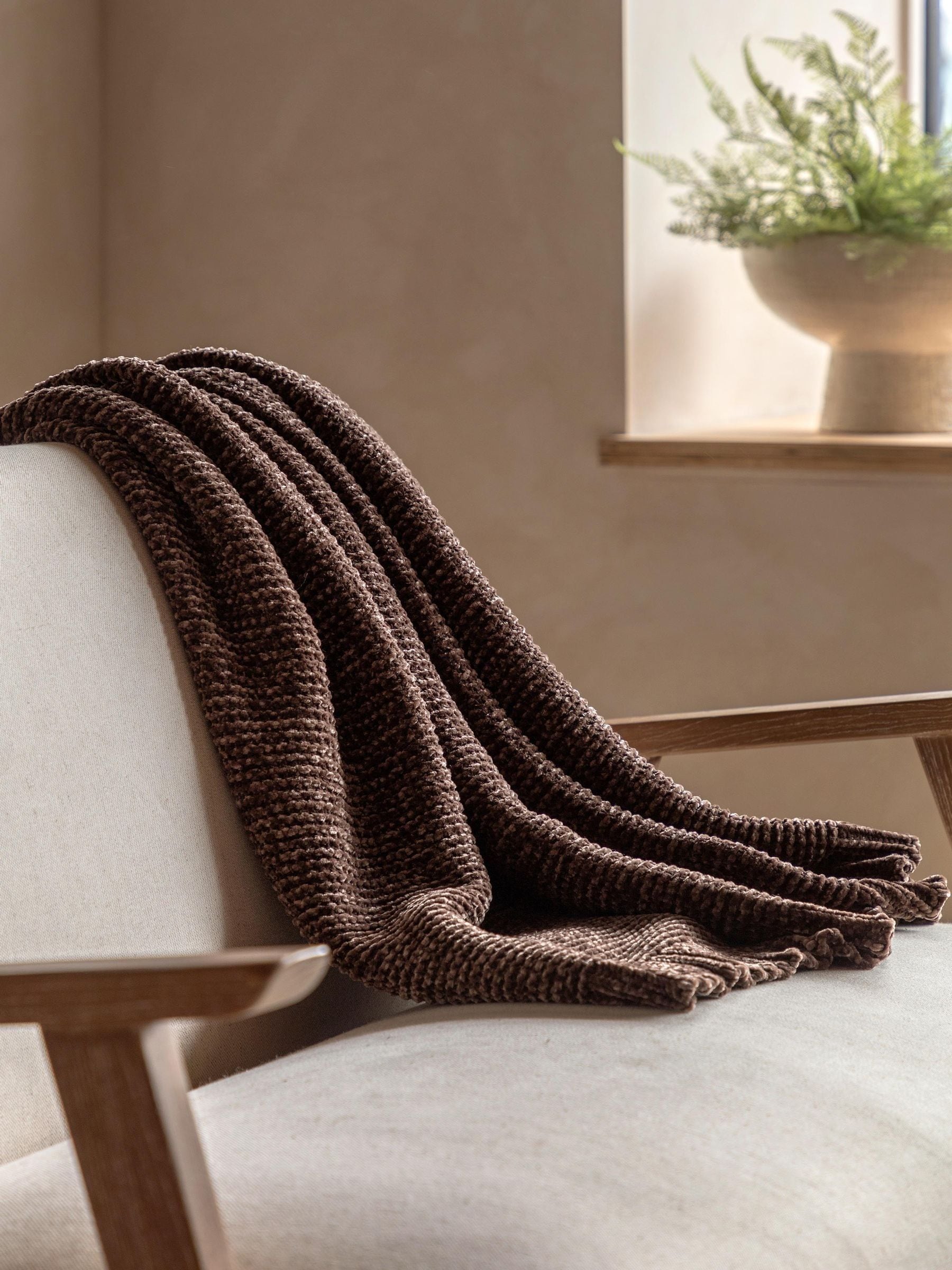 Crossland Grove - Chenille Throw - Chocolate - 130cm x 170cm - Image 3