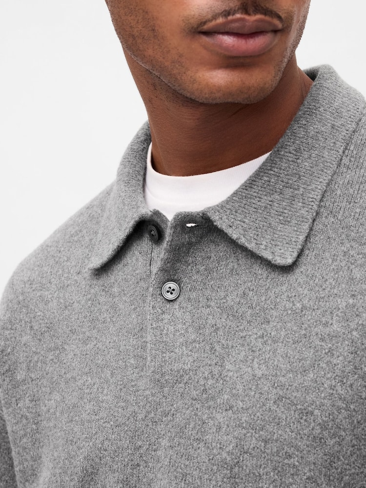 Gap Grey CashSoft Relaxed Polo Sweatshirt - Image 4 of 4 Gap Grey CashSoft Relaxed Polo Sweatshirt - Image 4 of 4
