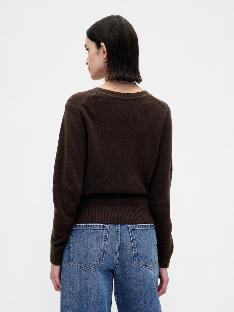 Gap Brown CashSoft Crew Neck Jumper - Image 2 of 4 Gap Brown CashSoft Crew Neck Jumper - Image 2 of 4