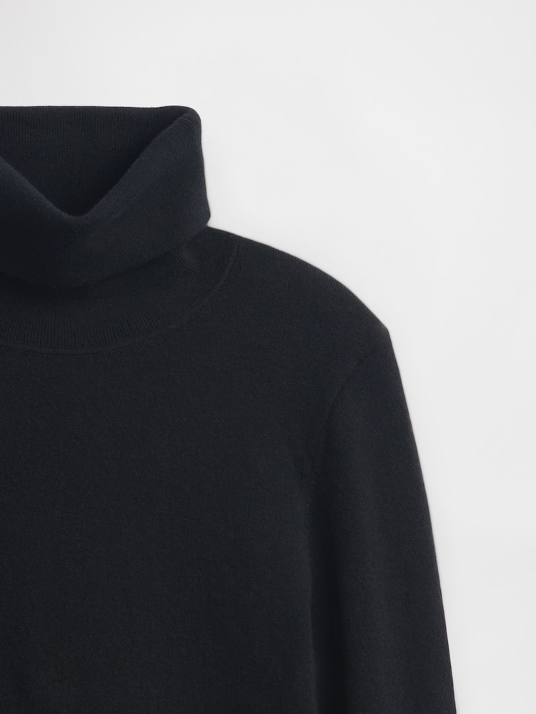 Gap Black CashSoft Stretch Turtle Neck Jumper - Image 6 of 6 Gap Black CashSoft Stretch Turtle Neck Jumper - Image 6 of 6