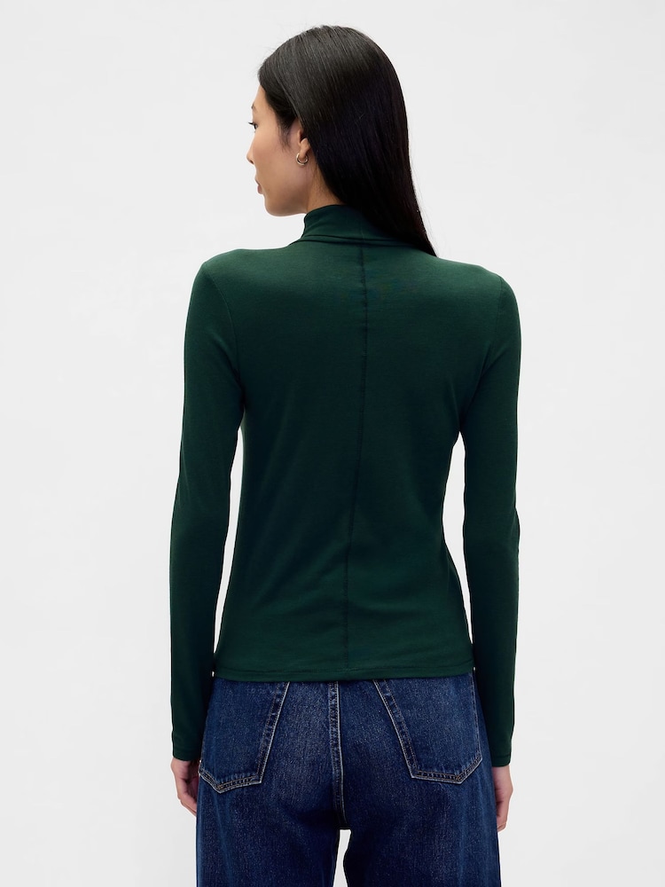 Gap Green Featherweight Turtle Neck T-Shirt - Image 2 of 4 Gap Green Featherweight Turtle Neck T-Shirt - Image 2 of 4