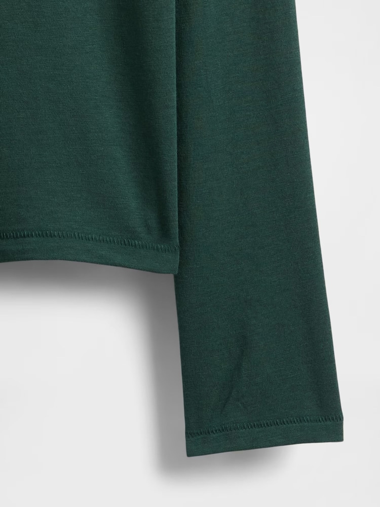Gap Green Featherweight Turtle Neck T-Shirt - Image 4 of 4 Gap Green Featherweight Turtle Neck T-Shirt - Image 4 of 4