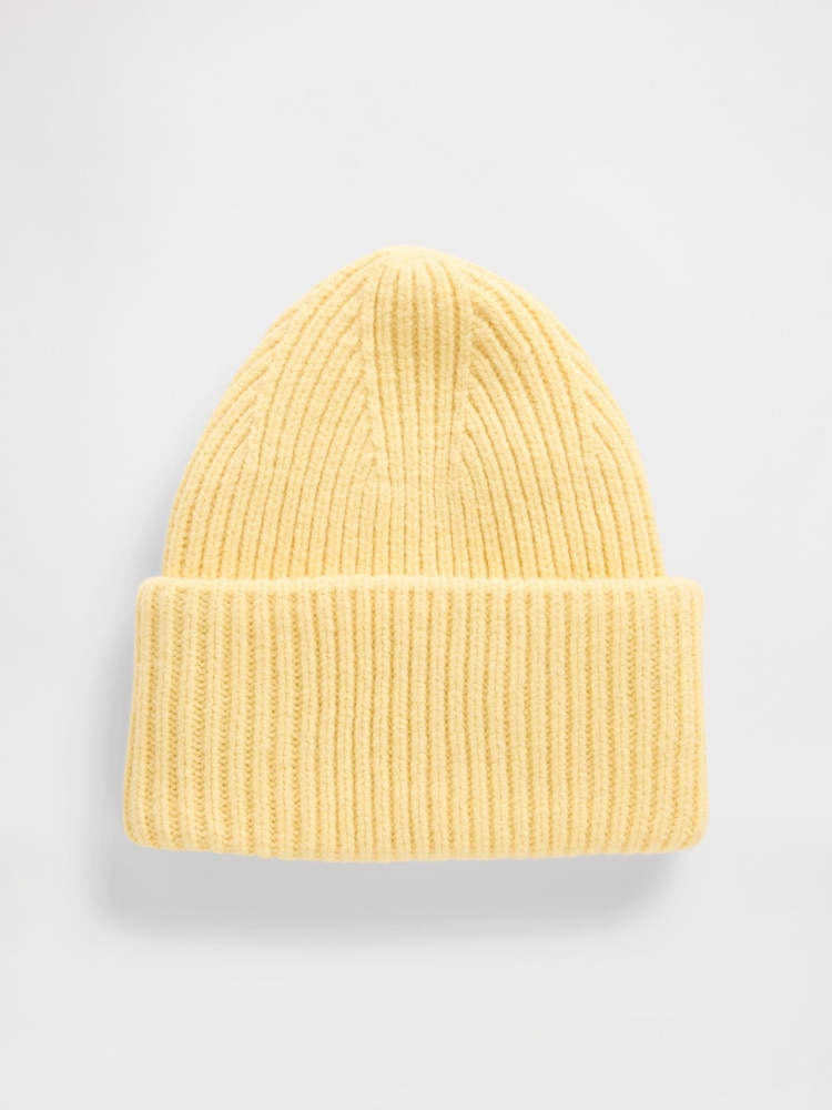 Gap Yellow CashSoft Beanie - Image 1 of 2 Gap Yellow CashSoft Beanie - Image 1 of 2