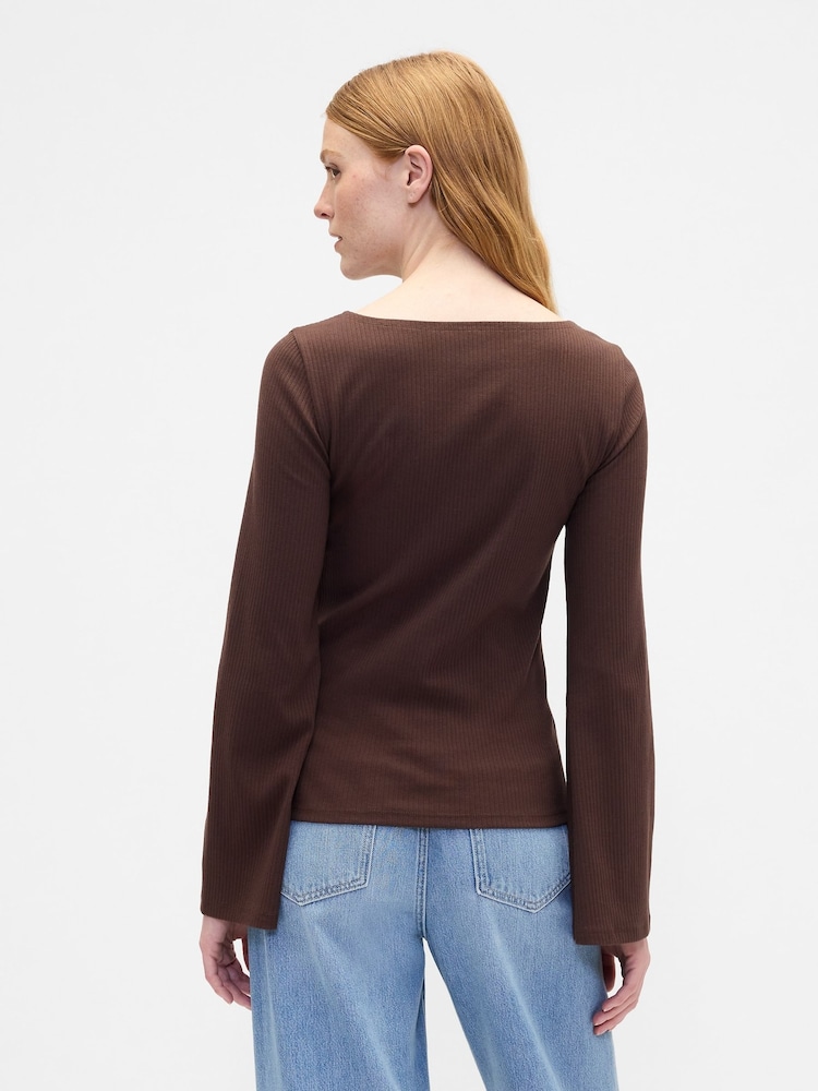 Gap Brown Velour Bell Sleeve Boatneck T-Shirt - Image 2 of 5 Gap Brown Velour Bell Sleeve Boatneck T-Shirt - Image 2 of 5