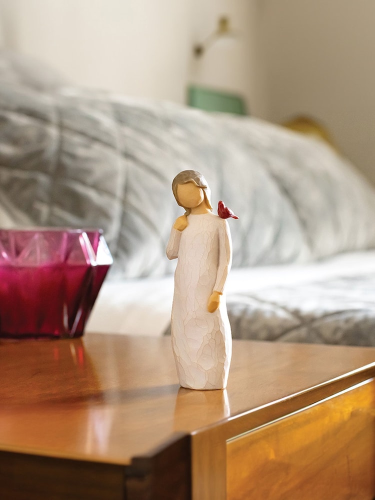 Willow Tree Cream Messenger Figurine - Image 1 of 5 Willow Tree Cream Messenger Figurine - Image 1 of 5