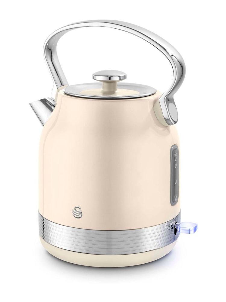 Swan Cream Retro Traditional Kettle - Image 1 of 8 Swan Cream Retro Traditional Kettle - Image 1 of 8