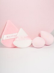 Brush Works Blend & Set Makeup Sponge & Puff Set (Worth £14) - Image 2 of 5