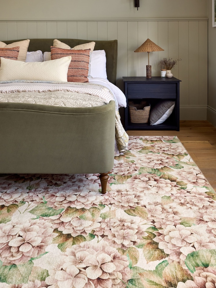 Hug Rug Blush Pink Wild Hydrangea Rug - Image 1 of 4 Hug Rug Blush Pink Wild Hydrangea Rug - Image 1 of 4
